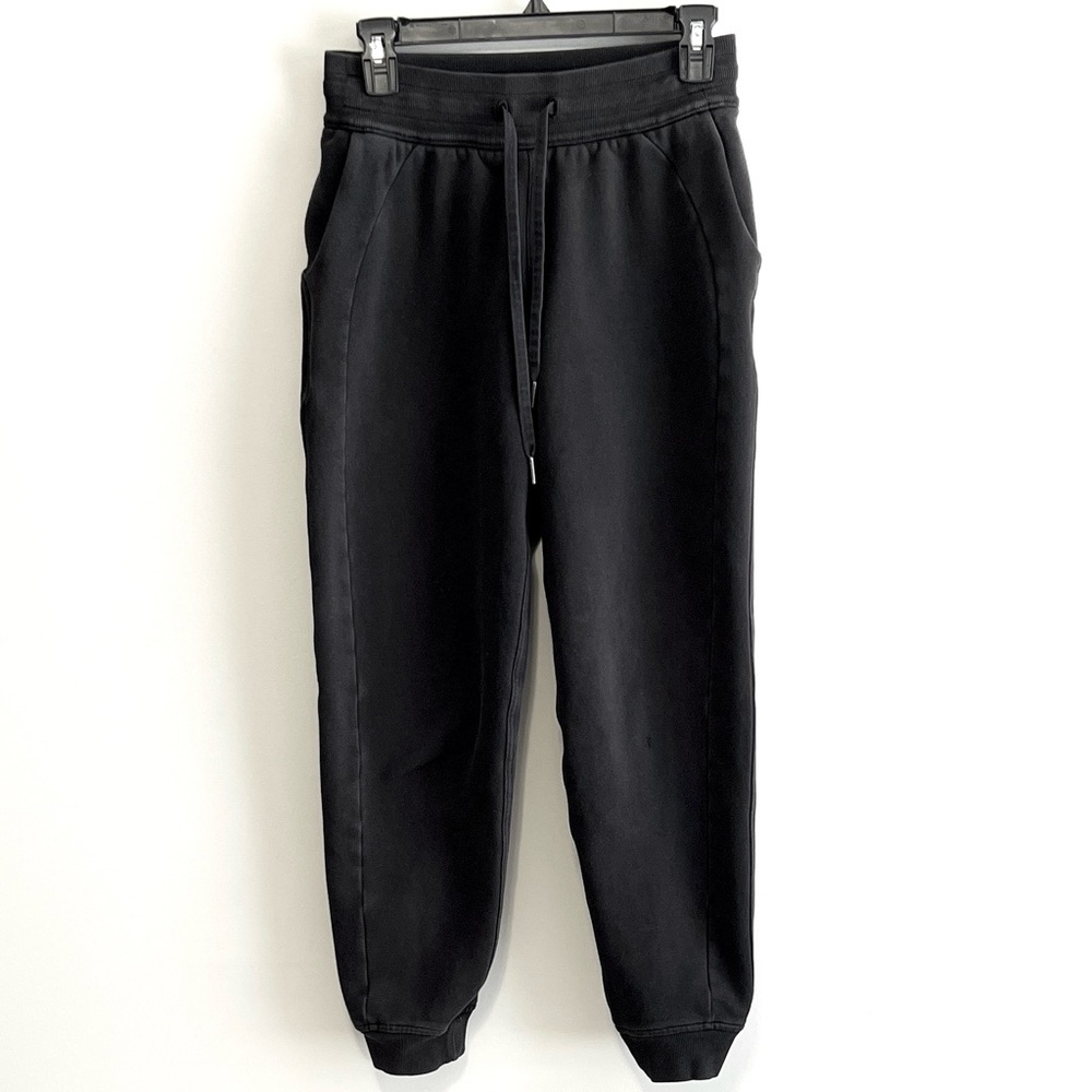 Lululemon Scuba Relaxed High-Rise Joggers